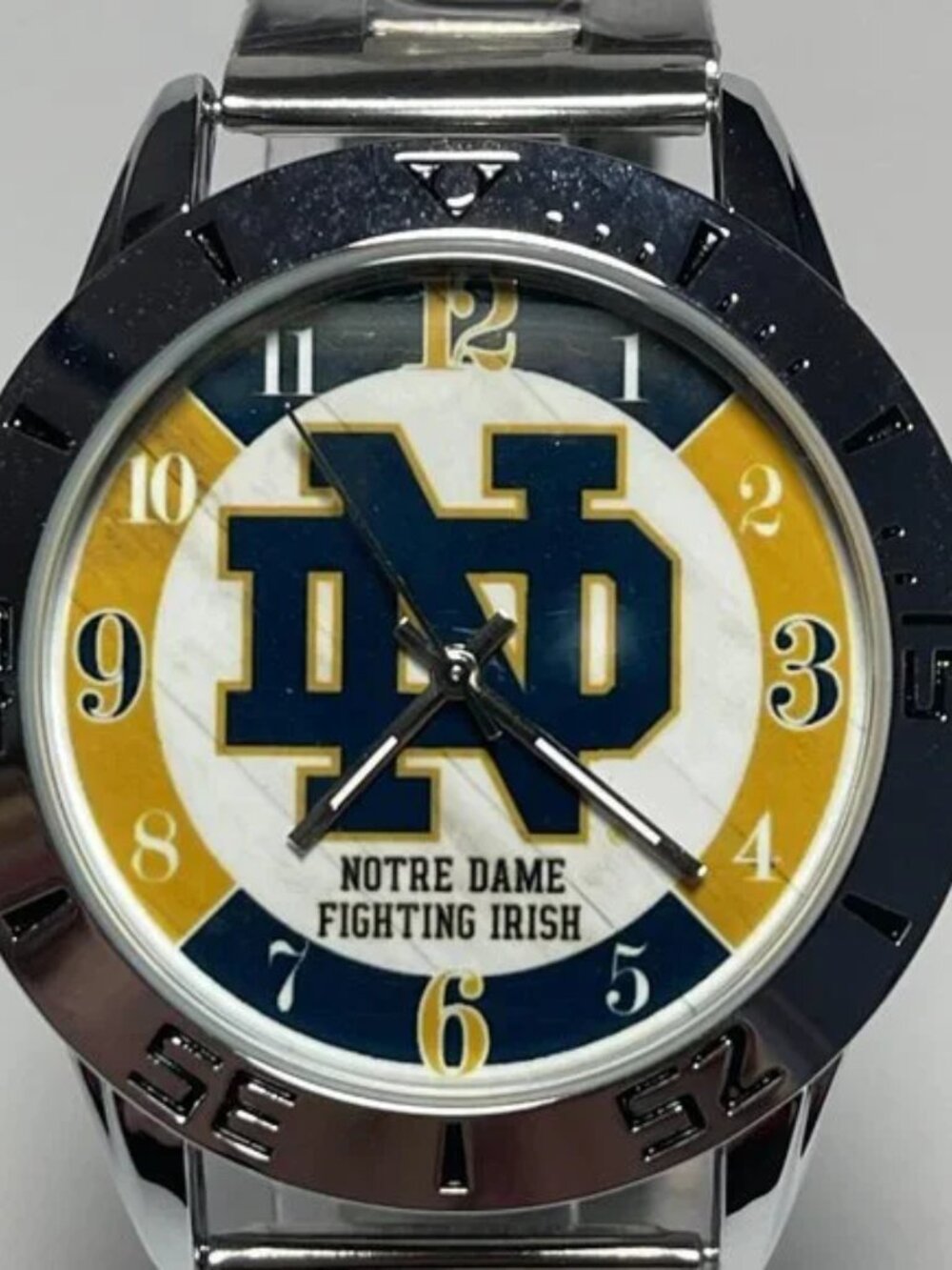 Notre Dame Fighting Irish NCAA Stainless-Steel Watch NEW - Picture 6 of 6